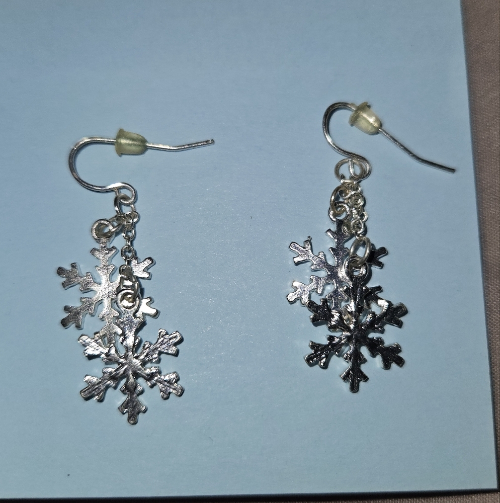 Silver Snowflake Earrings